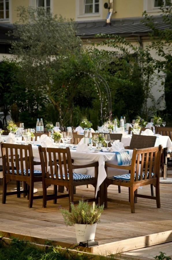 Schlosshotel Domaene Walberberg Bornheim  Exterior photo
