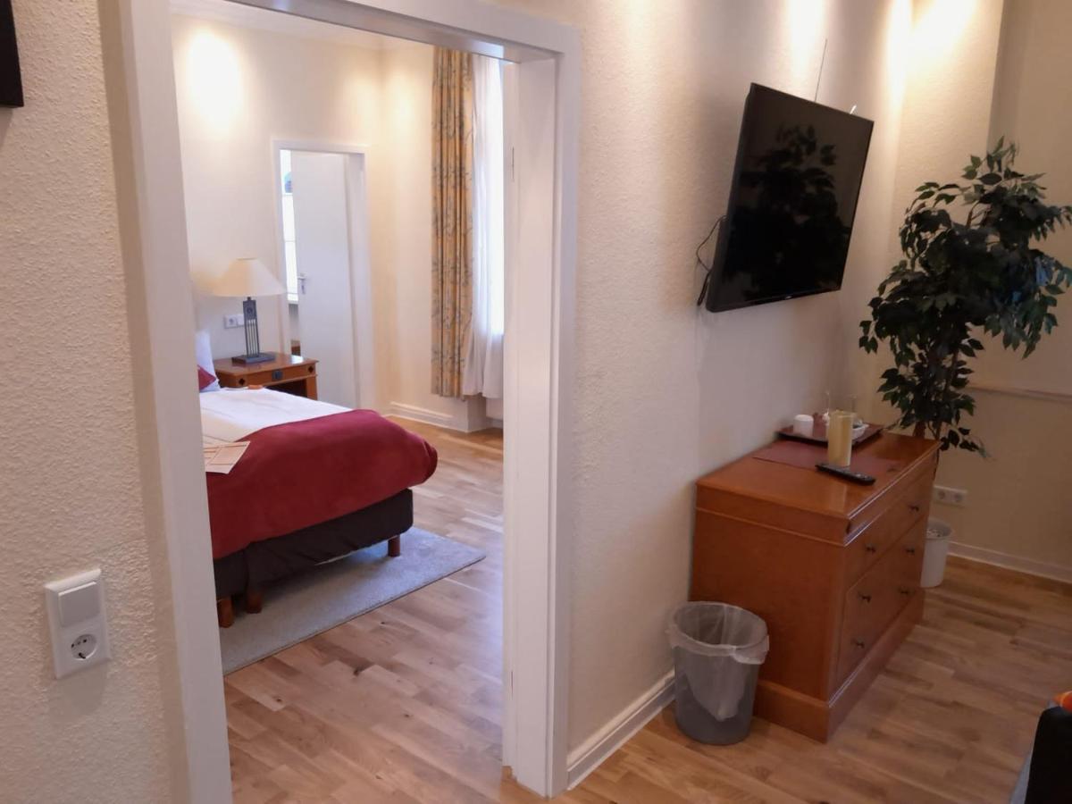 Schlosshotel Domaene Walberberg Bornheim  Exterior photo